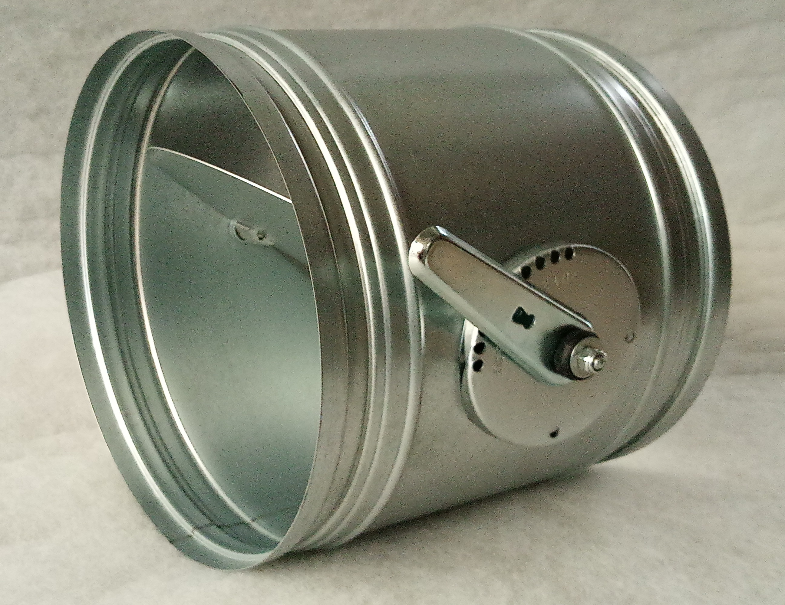 Drosselklappe aus PPs DN 75 mit Flansche und Drehknopf (stufenlos)
